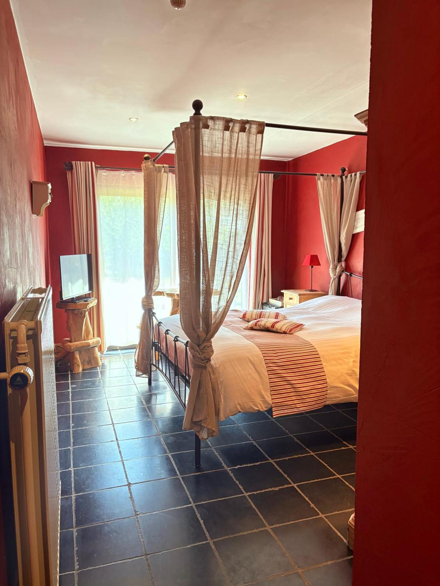 Bed and Breakfast Comme A La Ferme Durbuy Exteriér fotografie