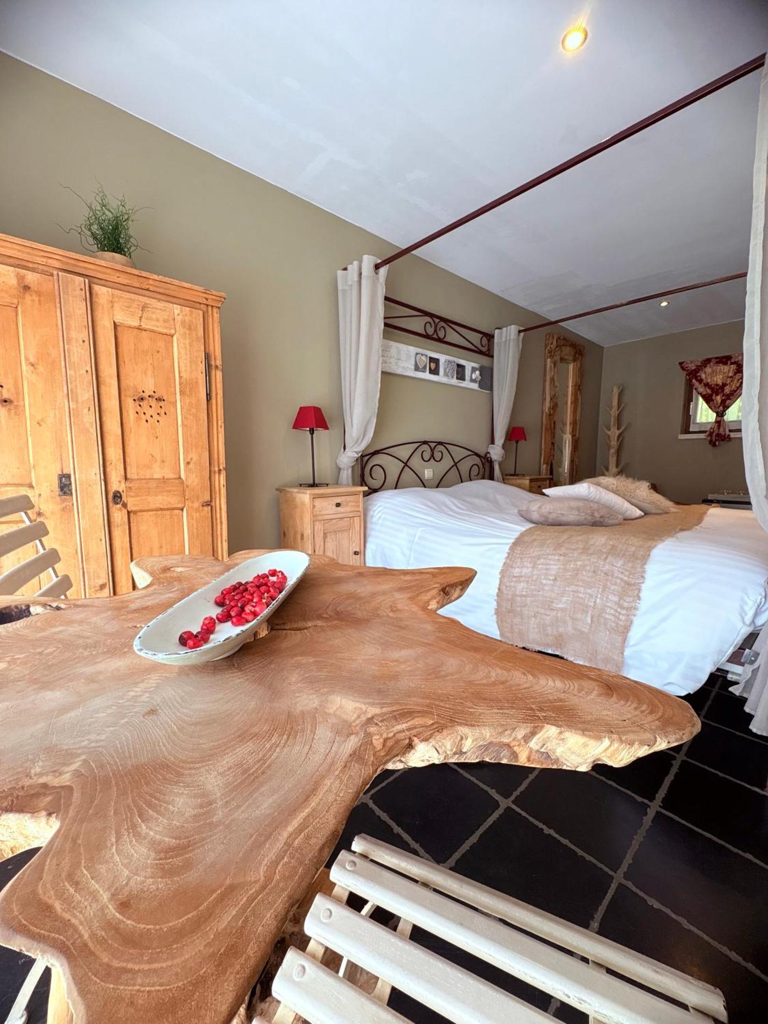 Bed and Breakfast Comme A La Ferme Durbuy Exteriér fotografie