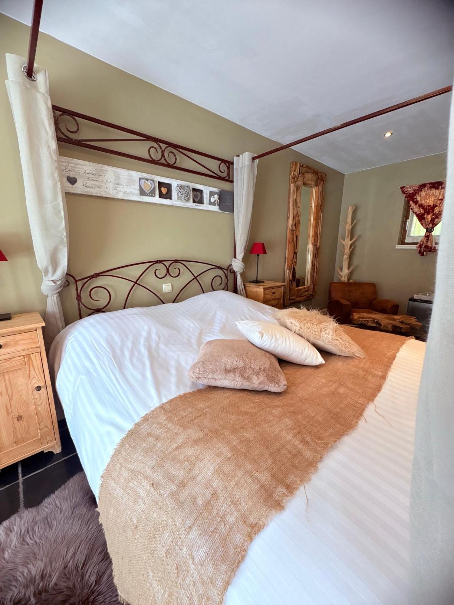 Bed and Breakfast Comme A La Ferme Durbuy Exteriér fotografie